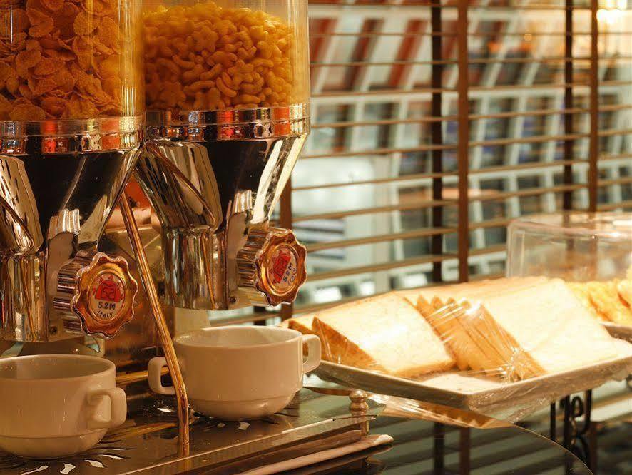 Miracle Transit Hotel Bang Phli Екстер'єр фото