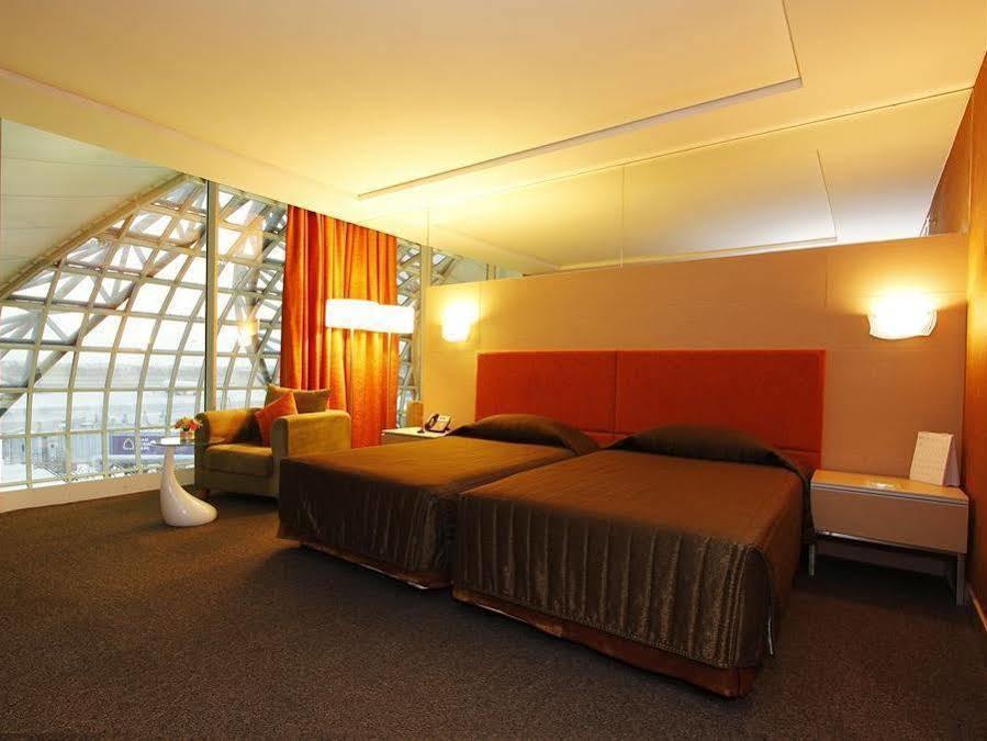 Miracle Transit Hotel Bang Phli Екстер'єр фото