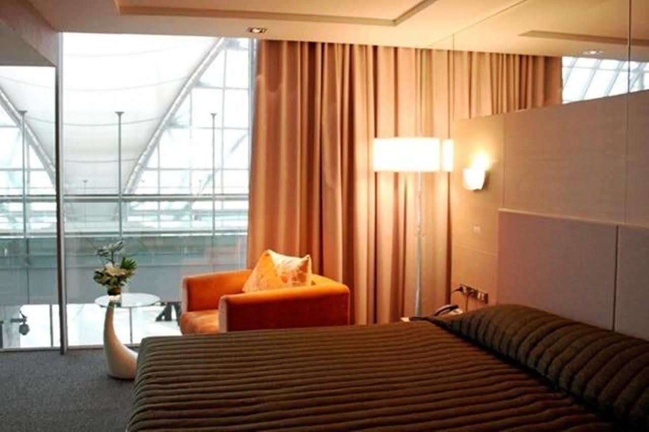 Miracle Transit Hotel Bang Phli Екстер'єр фото